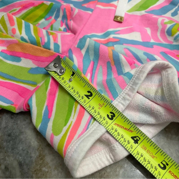 Lilly Pulitzer Shorts Women’s Small - Picture 5 of 8